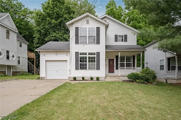 $224,900 | 64 Byers Avenue, Akron, OH 44302