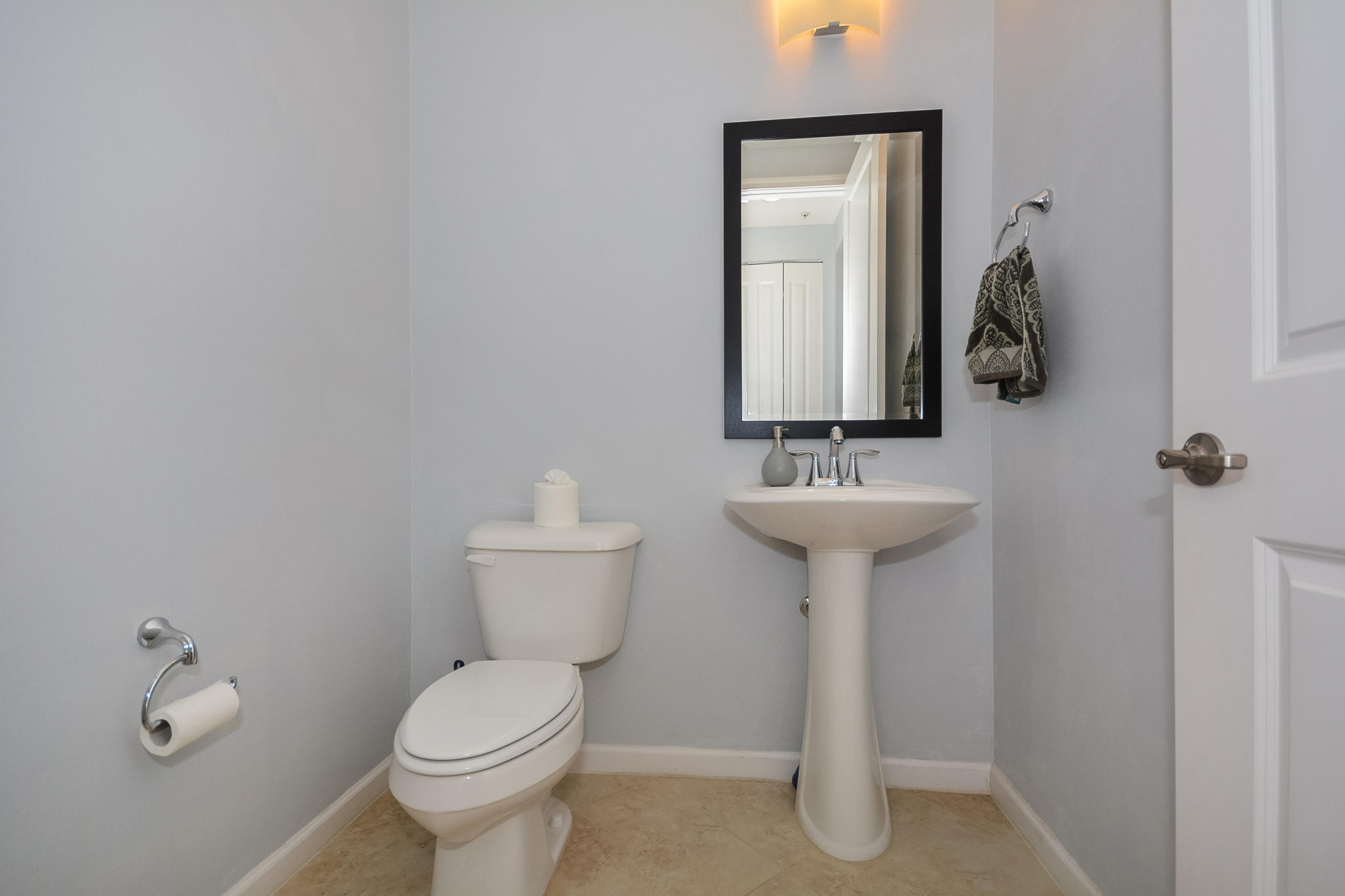 5052 Northwest 16th Way Boca Raton, FL 33431 - Photo 17 of 23 5052_nw_16th_way_MLS_HID1076407_ROOMhalf