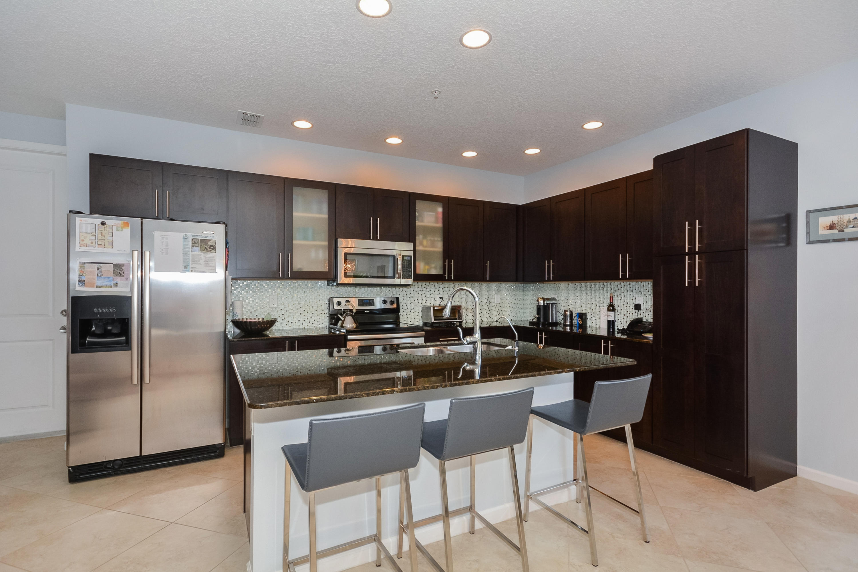 5052 Northwest 16th Way Boca Raton, FL 33431 - Photo 3 of 23 5052_nw_16th_way_MLS_HID1076407_ROOMkitc