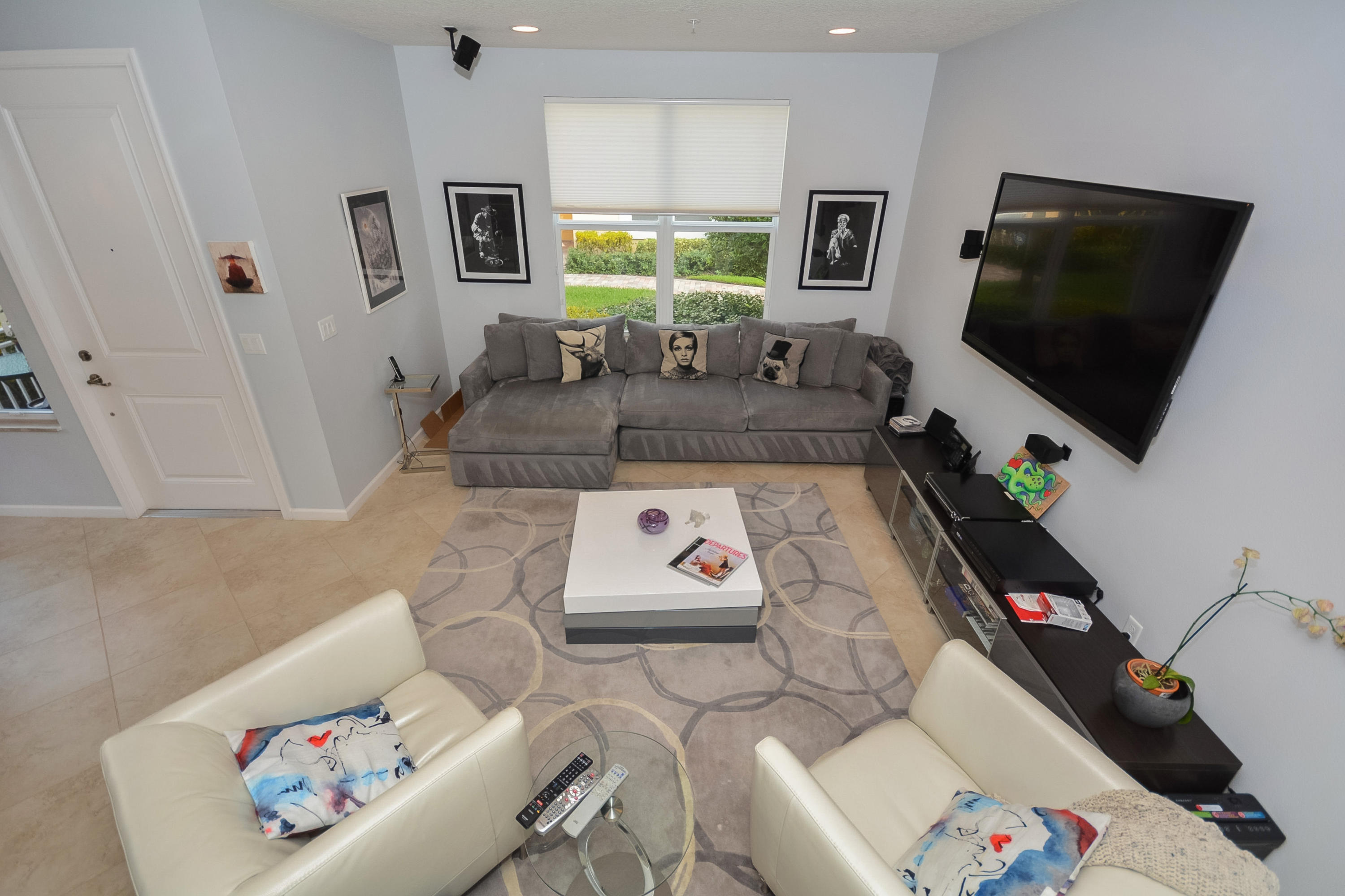 5052 Northwest 16th Way Boca Raton, FL 33431 - Photo 5 of 23 5052_nw_16th_way_MLS_HID1076407_ROOMlivi