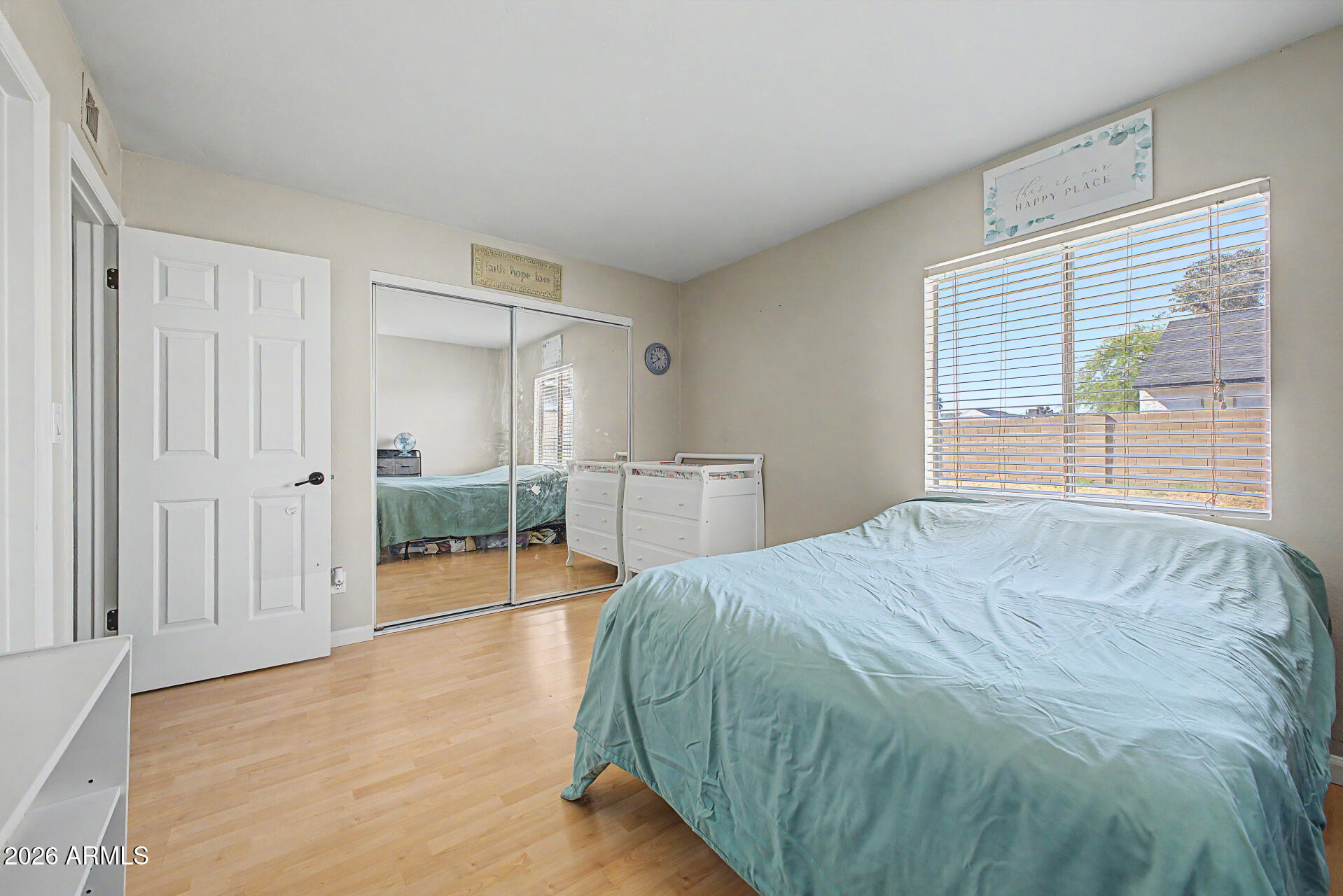 1118 East Utopia Road Phoenix, AZ 85024 - Photo 19 of 30 18 - Utopia