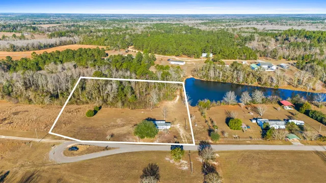 $195,000 | 3272 Twin Lks Drive, Bonifay, FL 32425