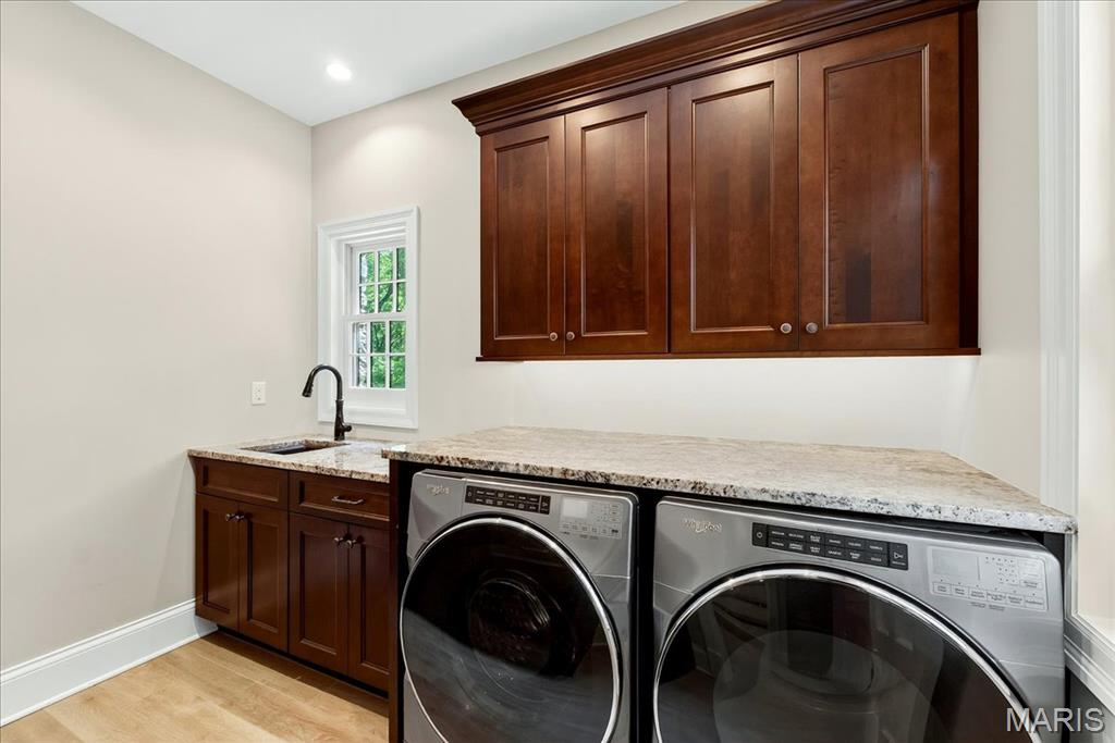 33 Dromara Road Ladue, MO 63124 - Photo 33 of 83