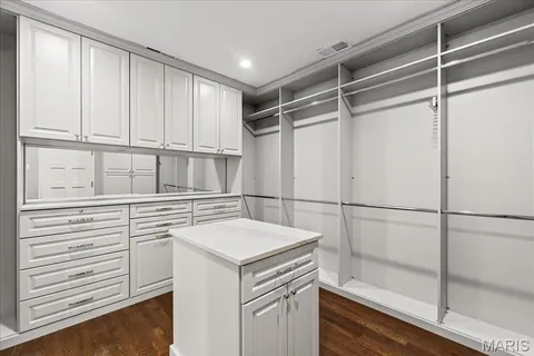 $4,795,000 | 33 Dromara Road, Ladue, MO 63124