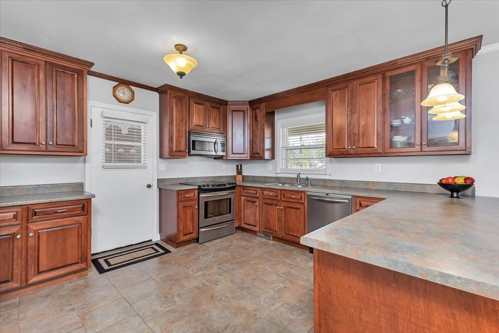 1041 Cedar Road Matthews, GA 30818 - Photo 17 of 47