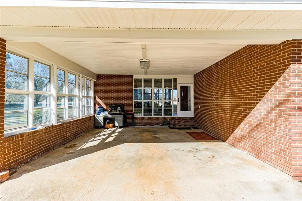 1041 Cedar Road Matthews, GA 30818 - Photo 40 of 47