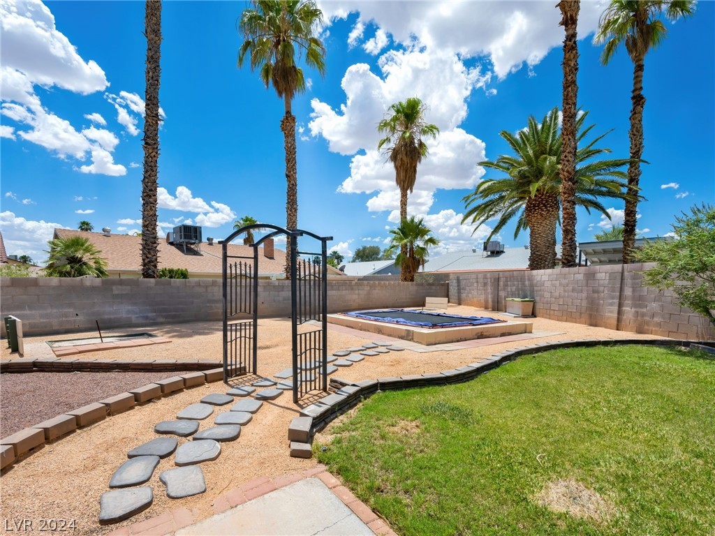 4445 Clear Brook Place Las Vegas, NV 89103 - Photo 46 of 56