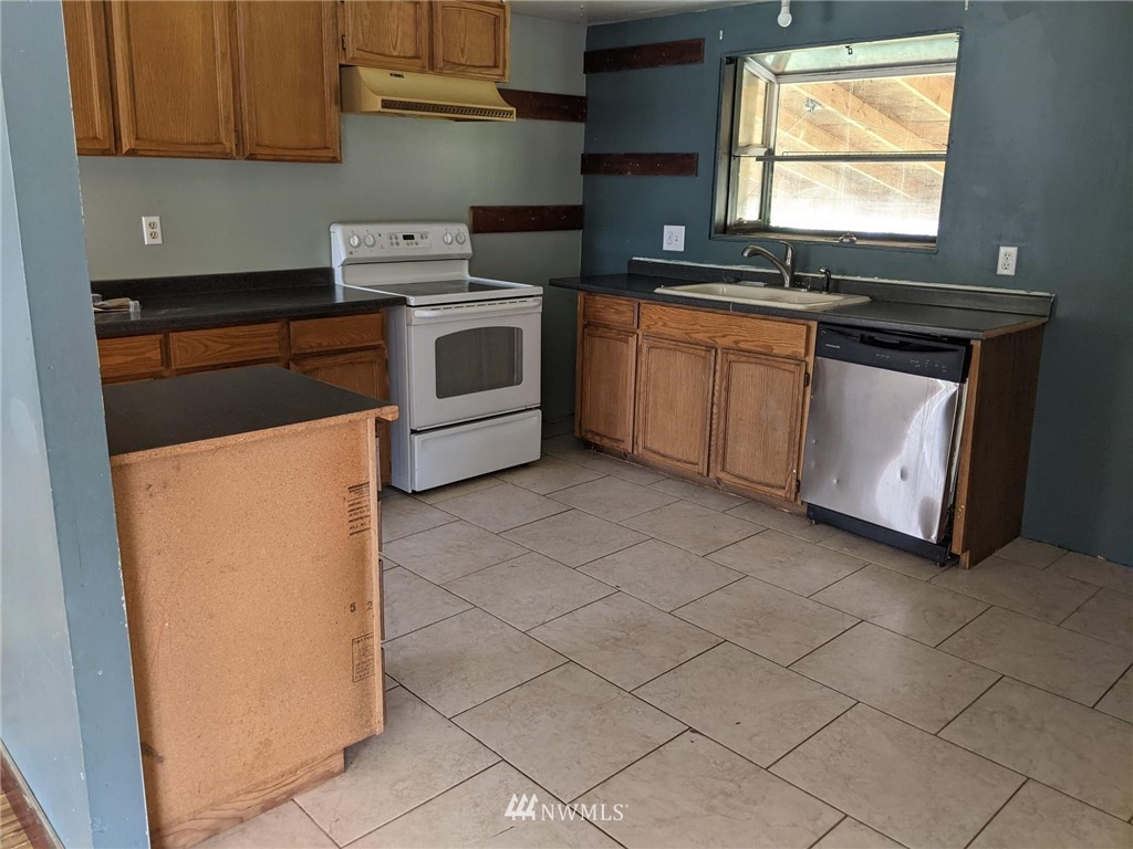 84 Lewis Road Oakville, WA 98568 - Photo 10 of 32 Gallery Image 10