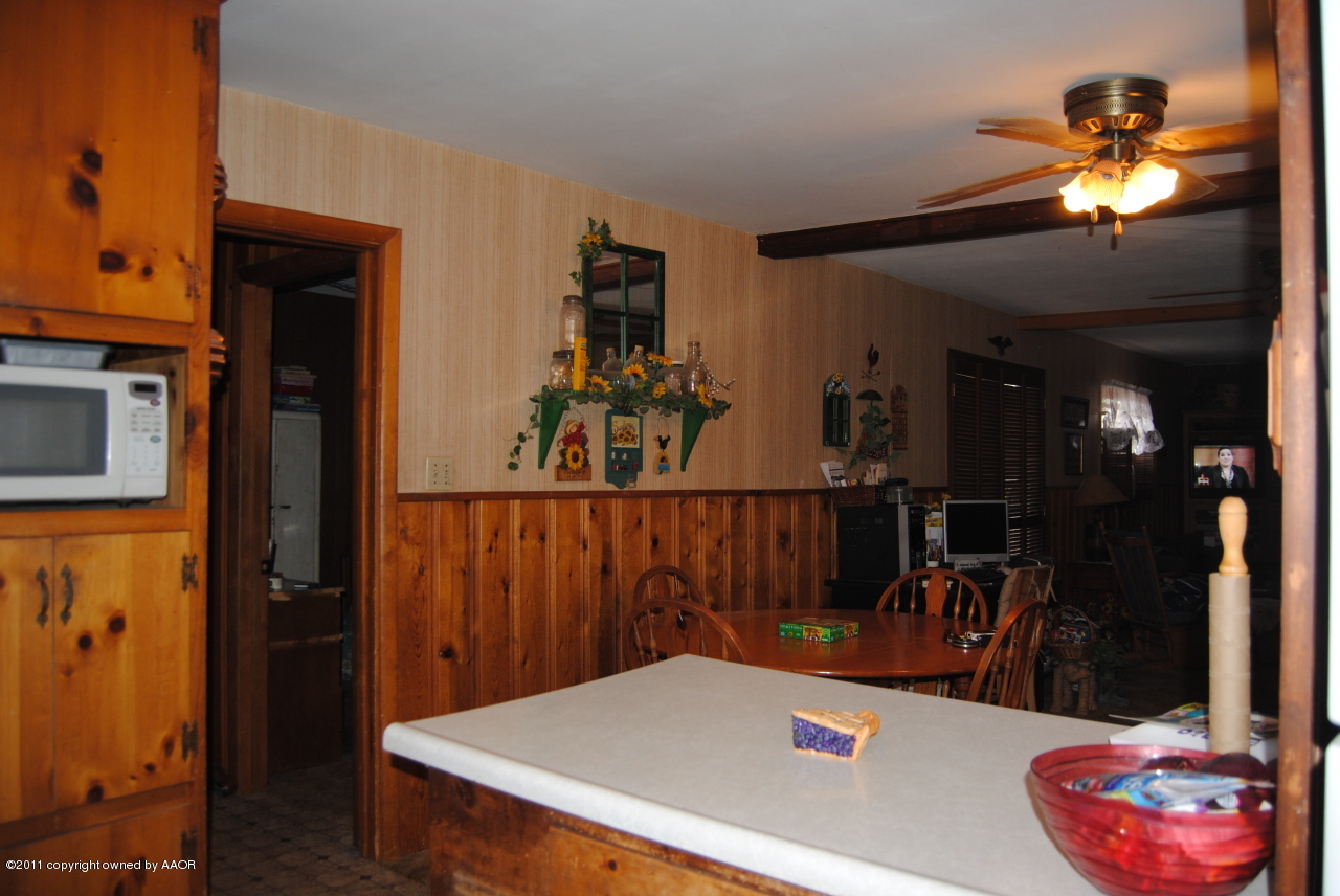 101 Geronimo Road Amarillo, TX 79108 - Photo 8 of 27 Kitchen view looking out