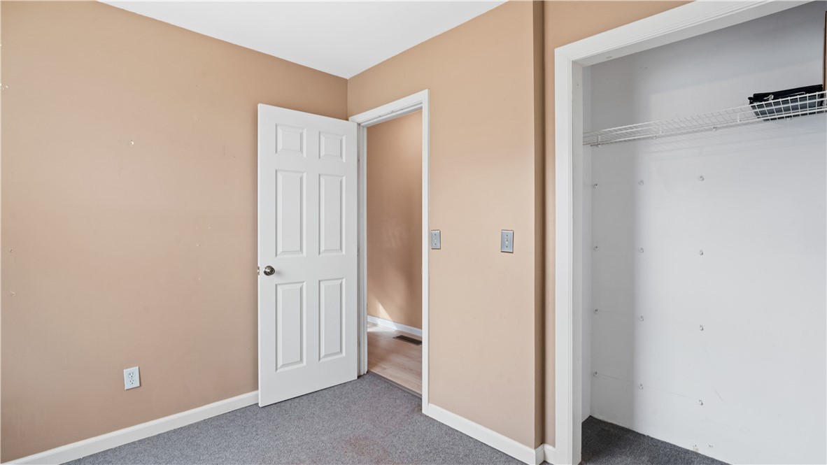 427 Elm Street Warwick, RI 02888 - Photo 25 of 36