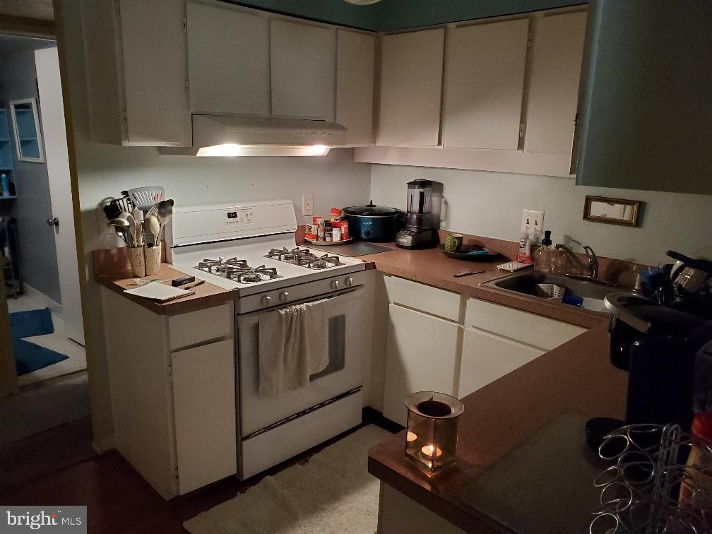 5659 Harpers Farm Road, Unit D Columbia, MD 21044 - Photo 6 of 15 Kitchen