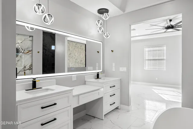 $670,000 | 5421 Doug Allan, El Paso, TX 79932