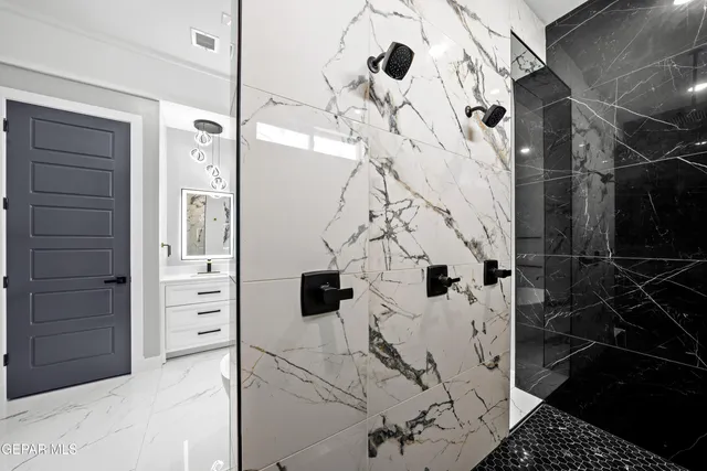 $670,000 | 5421 Doug Allan, El Paso, TX 79932