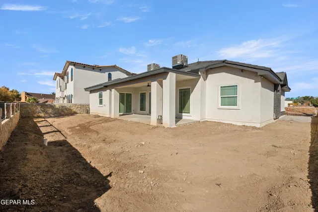 $670,000 | 5421 Doug Allan, El Paso, TX 79932