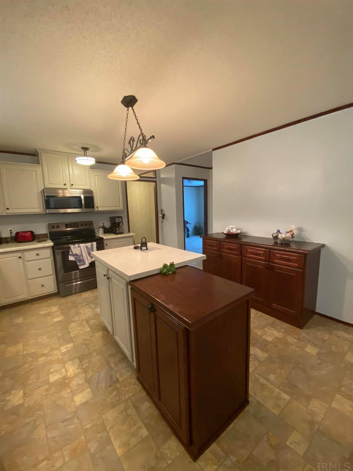 2809 South Happy Hollow Road Bloomfield, IN 47424 - Photo 14 of 28 Gallery Image 14