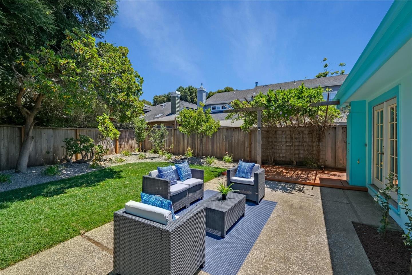 3200 Gross Road Santa Cruz, CA 95062 - Photo 15 of 17 Gallery Image 15