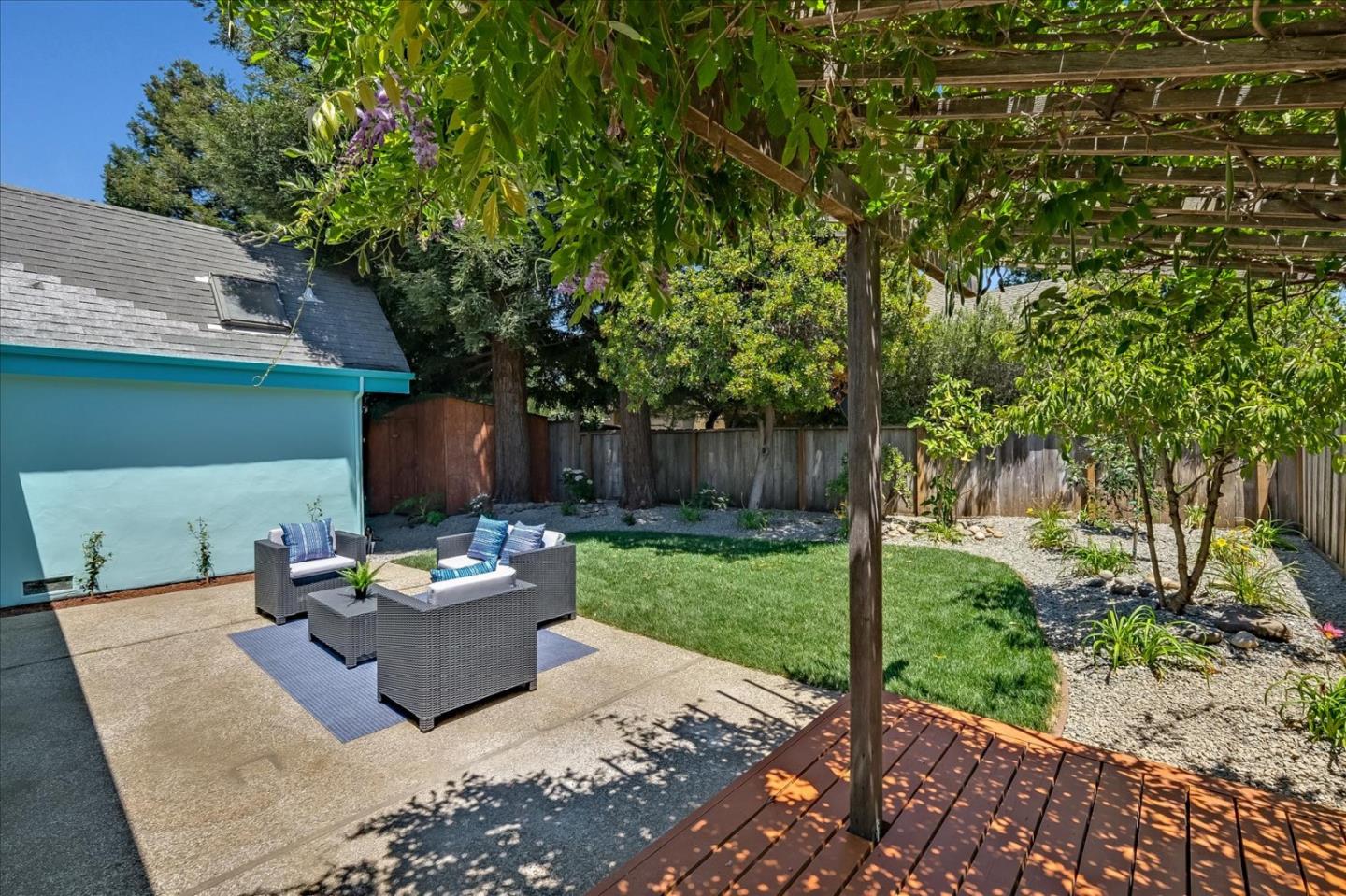 3200 Gross Road Santa Cruz, CA 95062 - Photo 16 of 17 Gallery Image 16