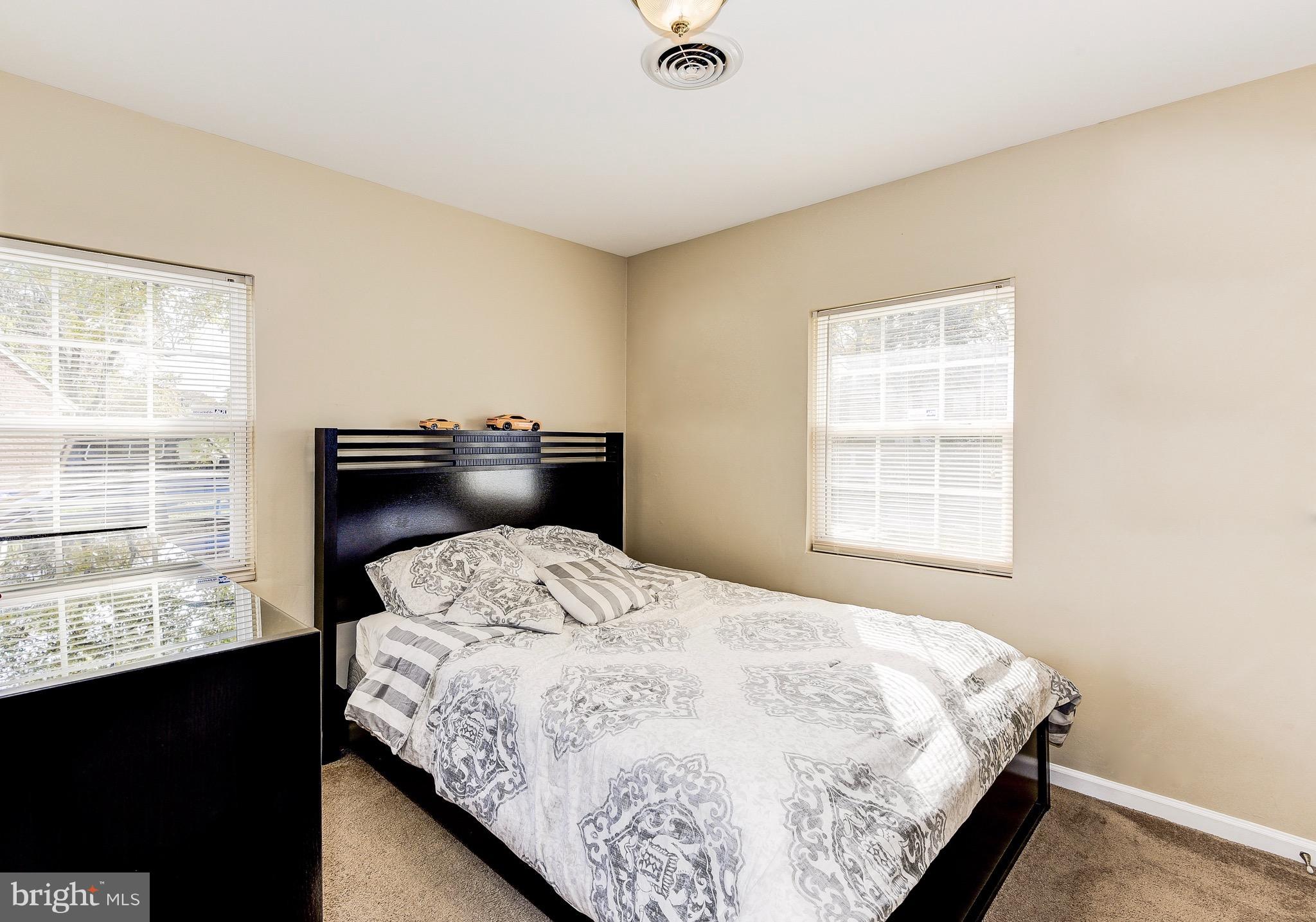 9024 Taylor Street Springdale, MD 20706 - Photo 15 of 18 Bedroom 3