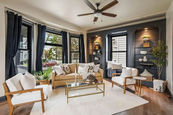 $850,000 | 3247 North Marietta Avenue, Milwaukee, WI 53211