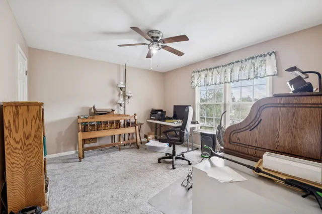 a very nice looking room with chairs