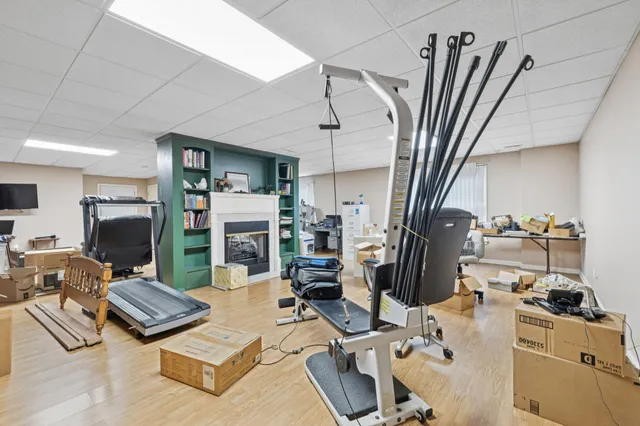 a car parked in front of a building