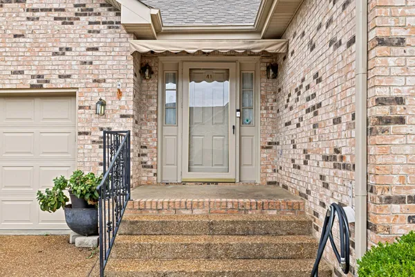 $395,000 | 1818 Memorial Drive, Unit 41, Clarksville, TN 37043
