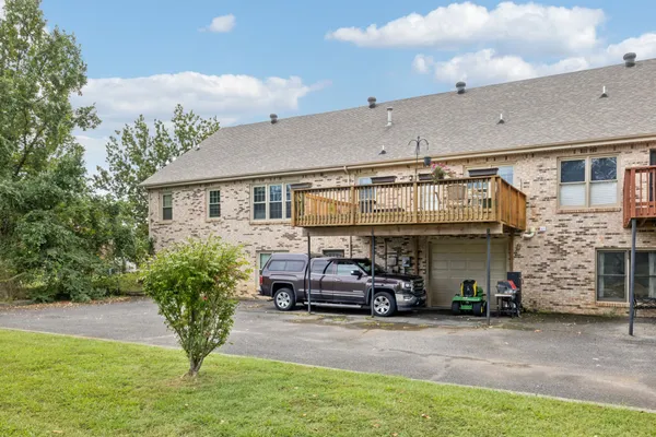 $395,000 | 1818 Memorial Drive, Unit 41, Clarksville, TN 37043