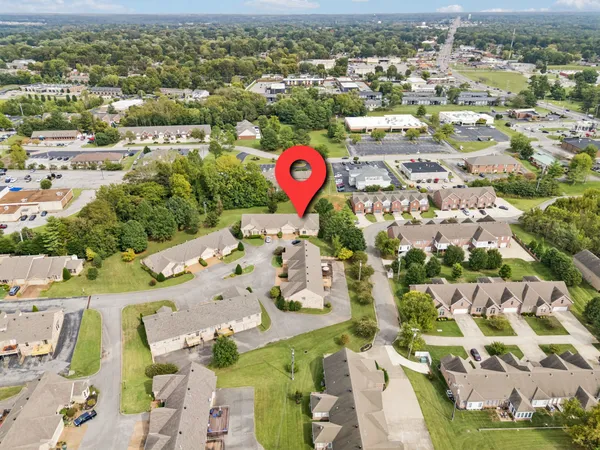 $395,000 | 1818 Memorial Drive, Unit 41, Clarksville, TN 37043