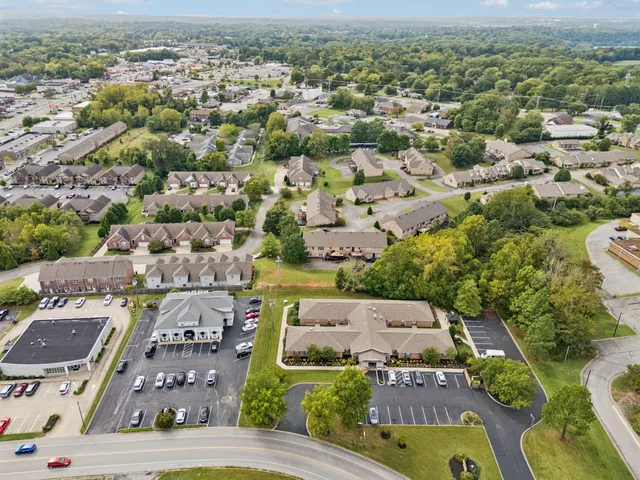 $425,000 | 1818 Memorial Drive, Unit 41, Clarksville, TN 37043