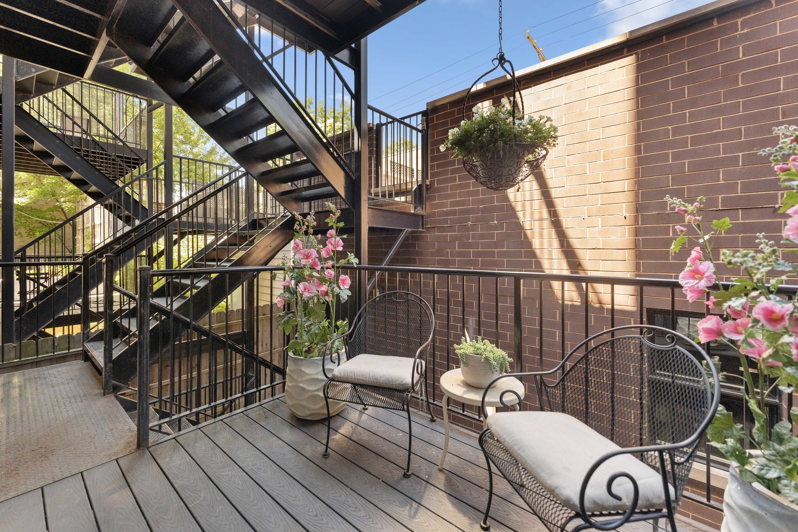 2040 North Burling Street, Unit 1 Chicago, IL 60614 - Photo 27 of 29 a view of balcony with furniture