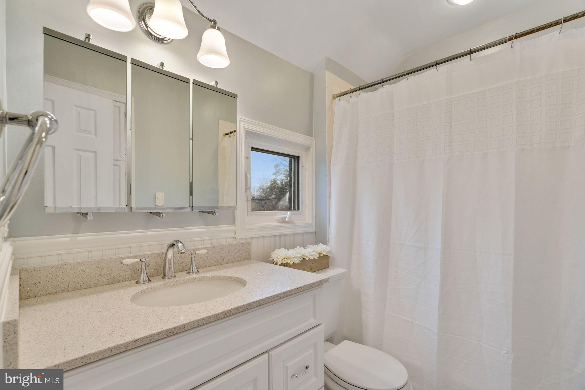 1402 North Glebe Road Arlington, VA 22207 - Photo 12 of 22