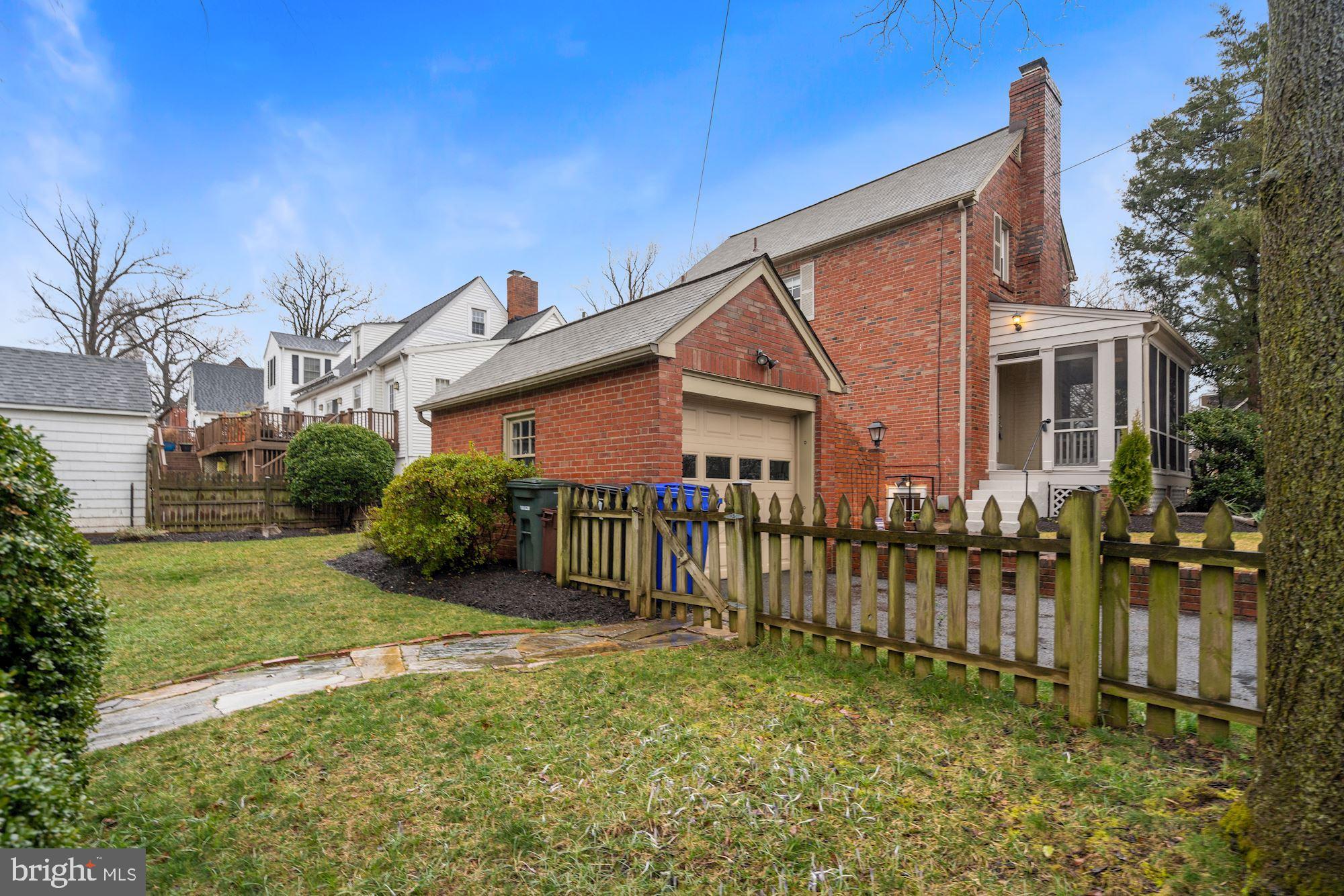 1402 North Glebe Road Arlington, VA 22207 - Photo 19 of 22