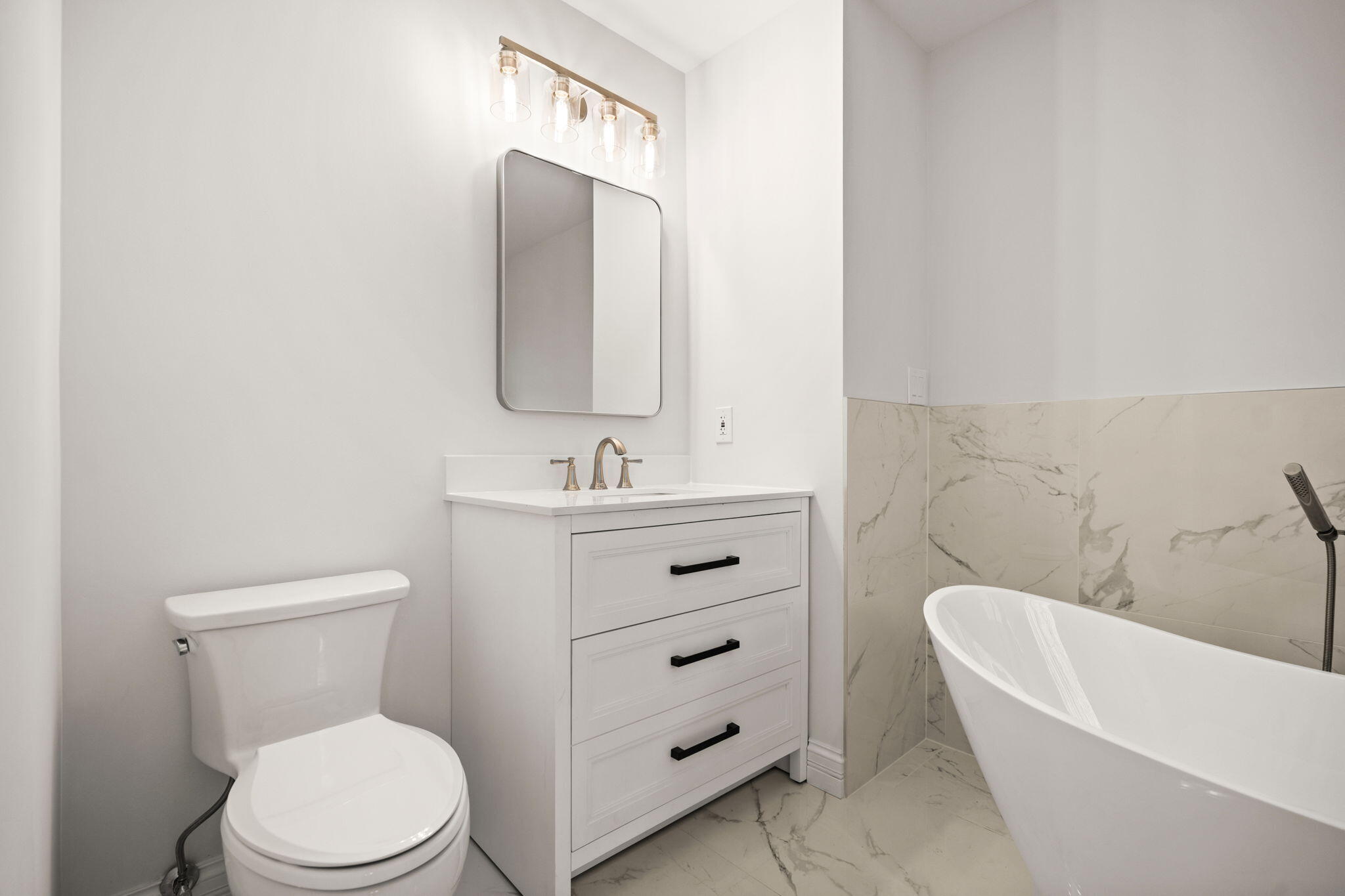 8749 Monroe Avenue Munster, IN 46321 - Photo 15 of 33 2048x1365