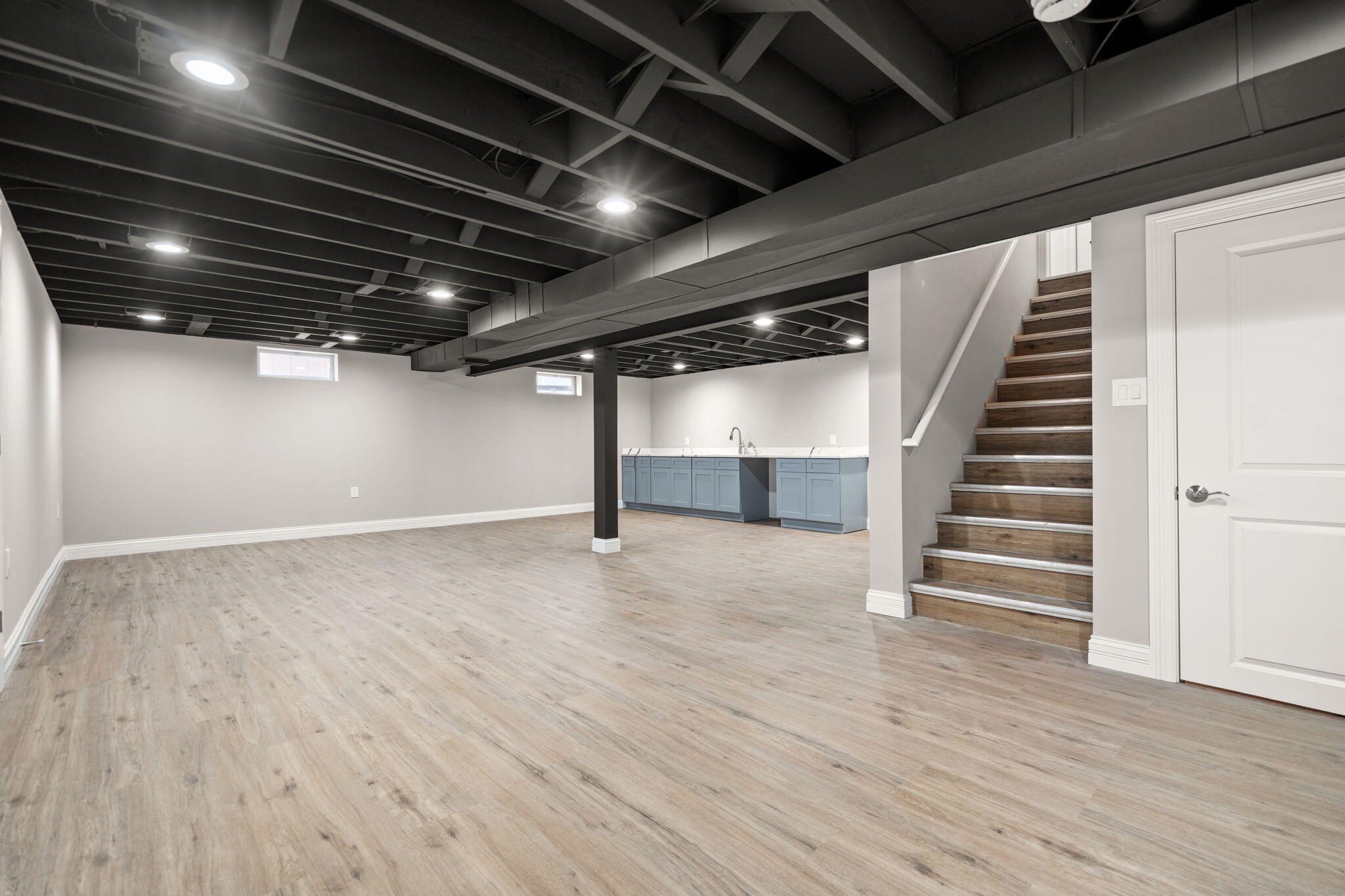 8749 Monroe Avenue Munster, IN 46321 - Photo 22 of 33 2048x1365