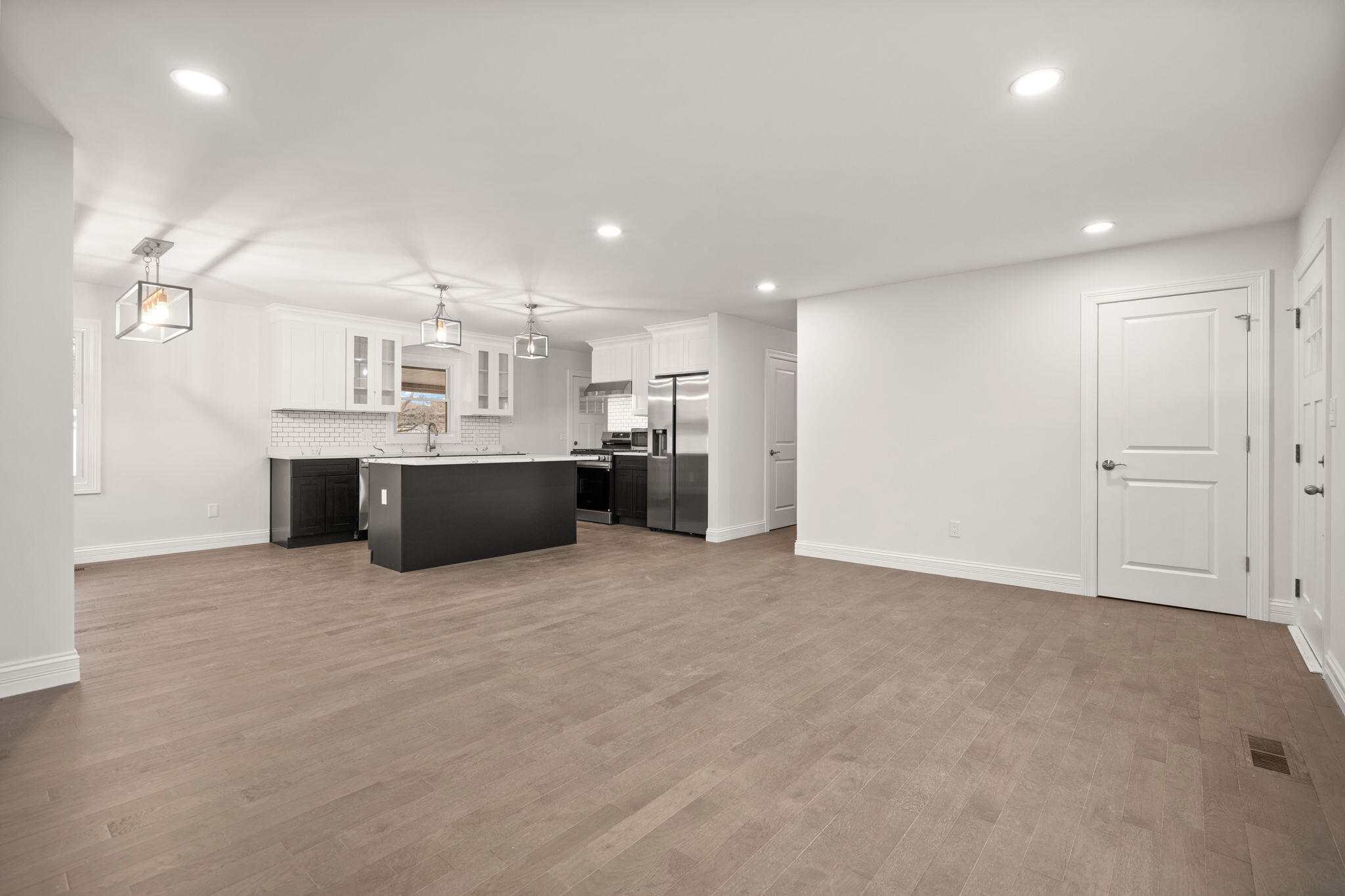 8749 Monroe Avenue Munster, IN 46321 - Photo 5 of 33 a view of kitchen and refrigerator