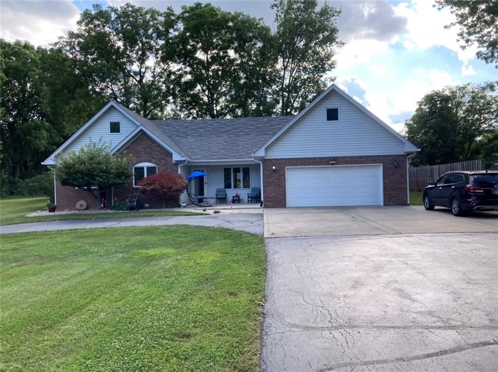 262 Howard Road Greenwood, IN 46142 - Photo 1 of 2 Gallery Image 1