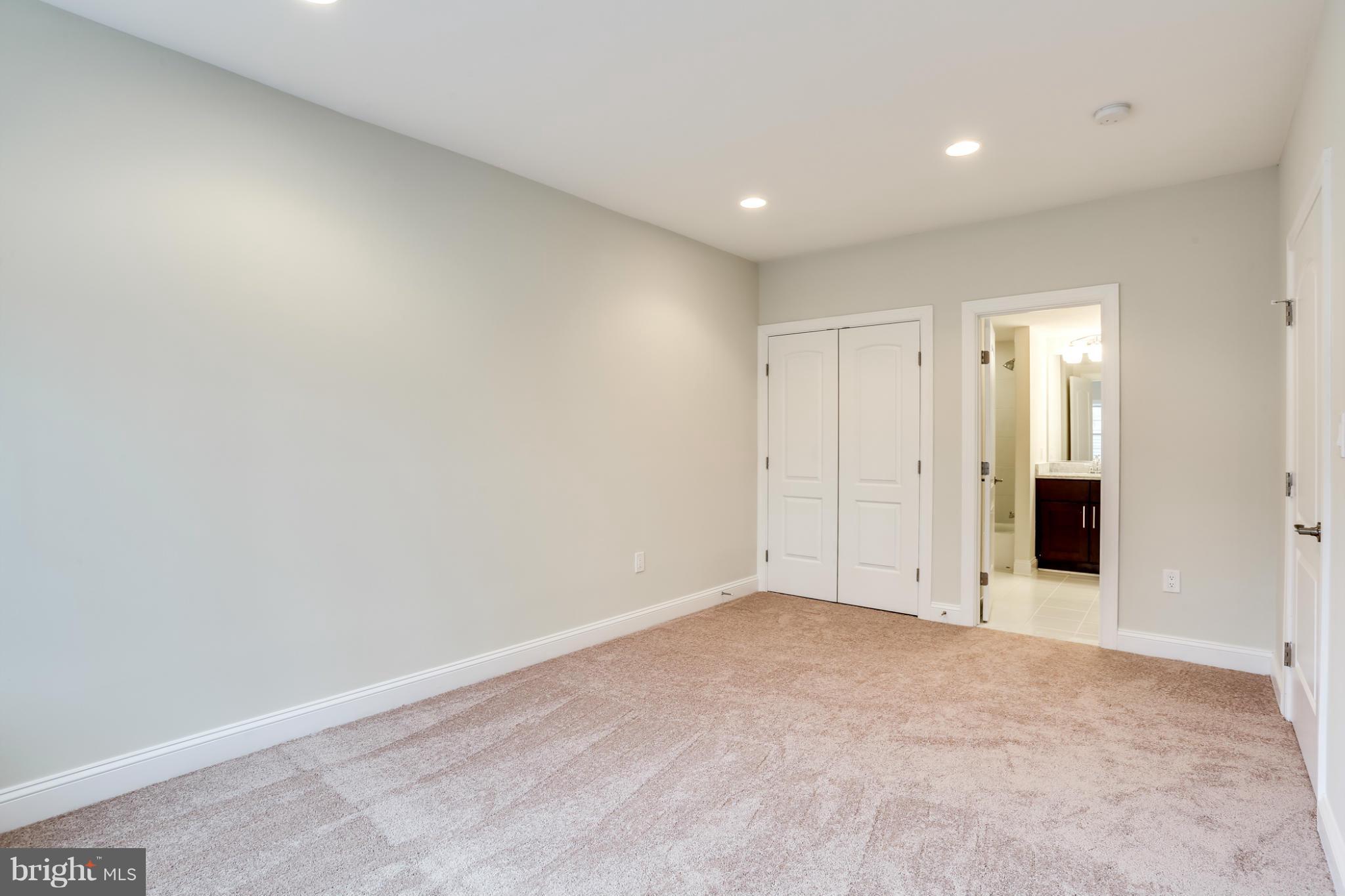 5811 Colchester Road Fairfax, VA 22030 - Photo 20 of 22 Interior (General)