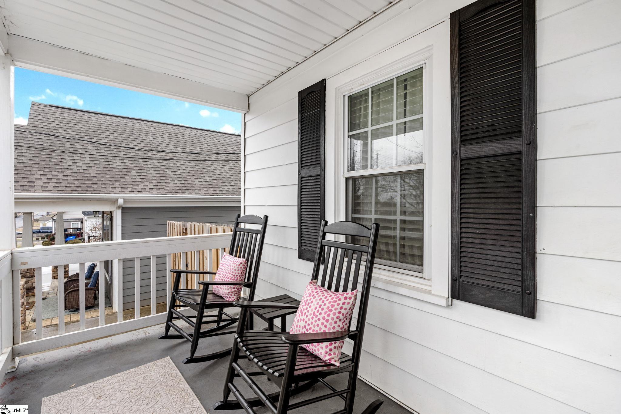 119 Cumberland Avenue Greenville, SC 29607 - Photo 4 of 23