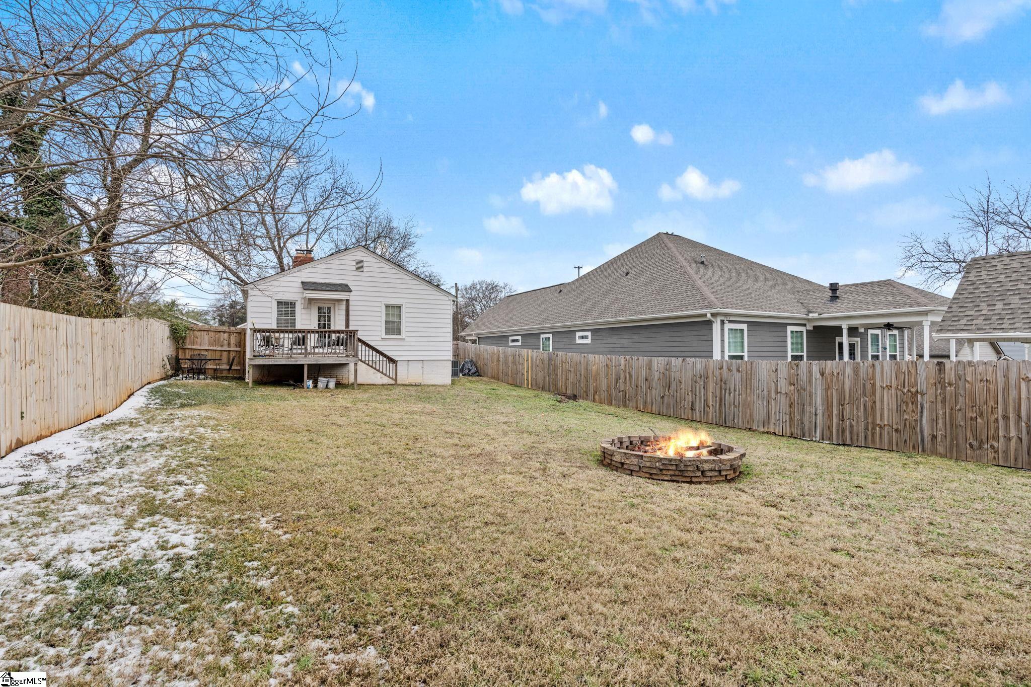 119 Cumberland Avenue Greenville, SC 29607 - Photo 9 of 23