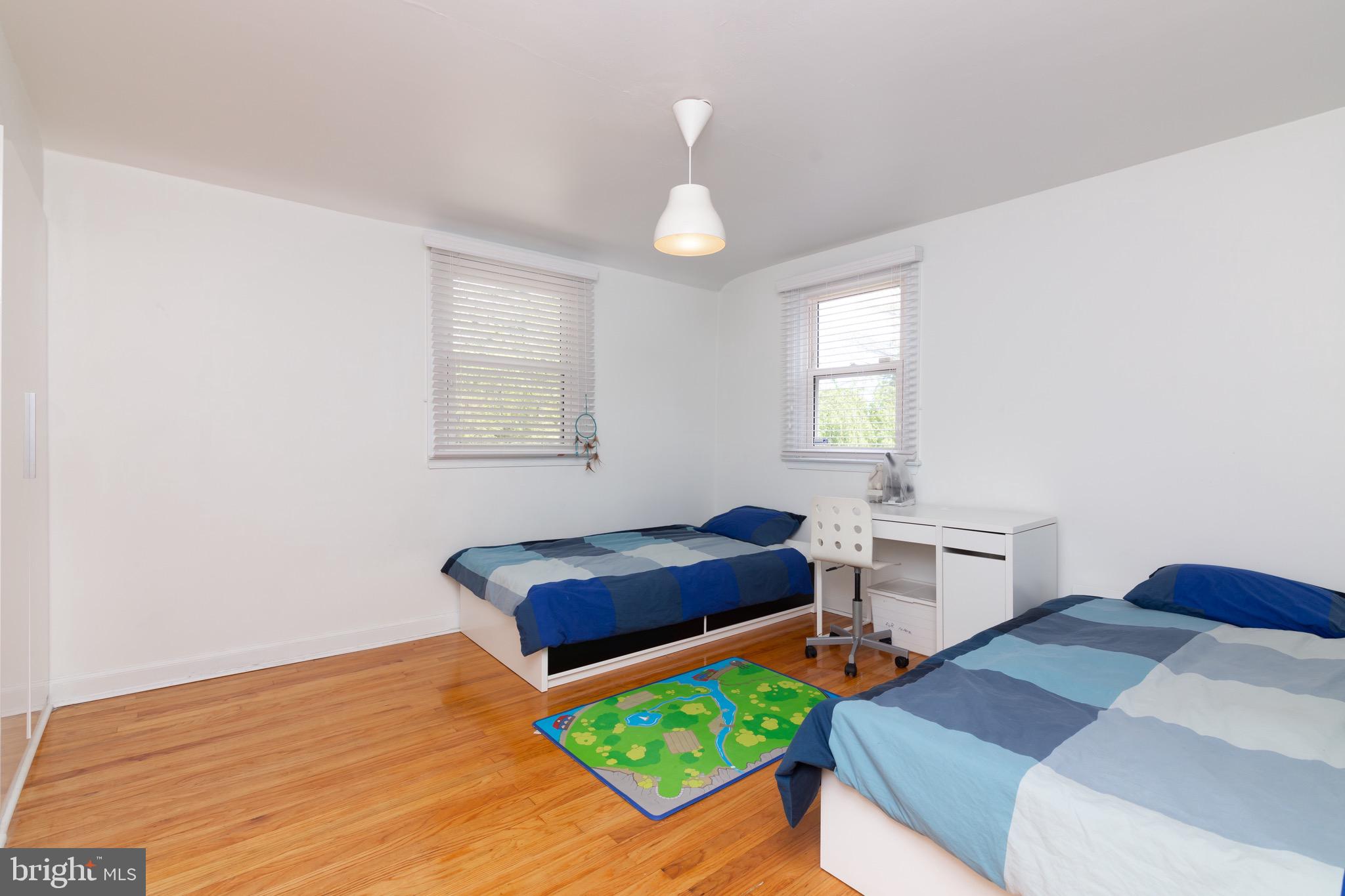 518 East Spring Avenue Ardmore, PA 19003 - Photo 28 of 38 Bedroom 3 with refinished hardwood floors