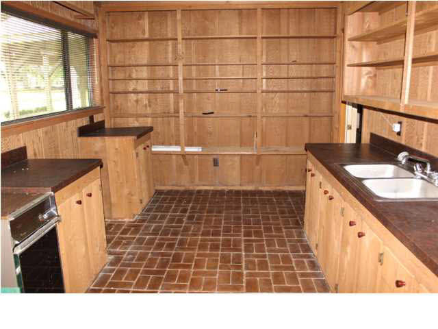 4321 Siwell Road Byram, MS 39212 - Photo 12 of 25 Bonus Room