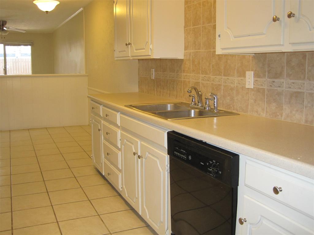 6128 Rincon Way Dallas, TX 75214 - Photo 5 of 23 Gallery Image 5