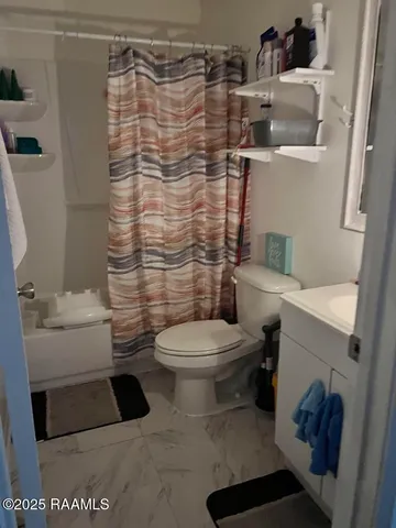 $70,000 | 610 Pillette Road, Unit 194, Lafayette, LA 70508