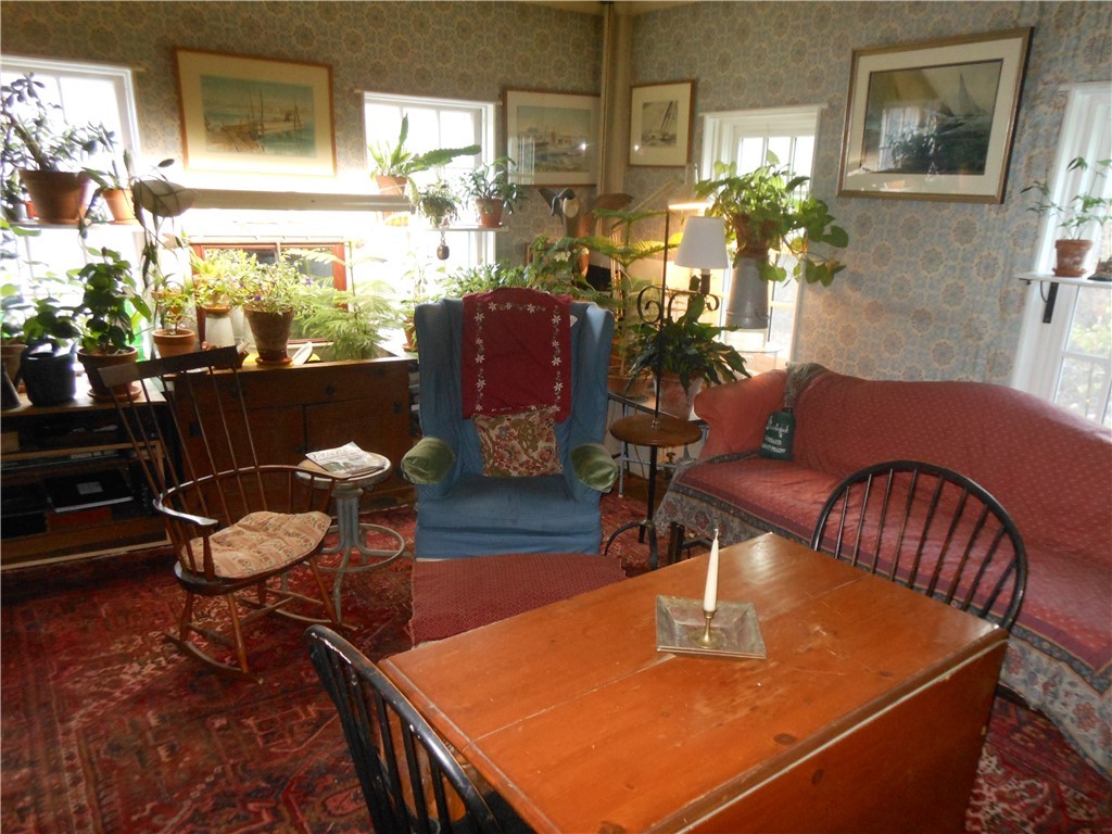 89 East Killingly Road Foster, RI 02825 - Photo 11 of 40 LIVING ROOM