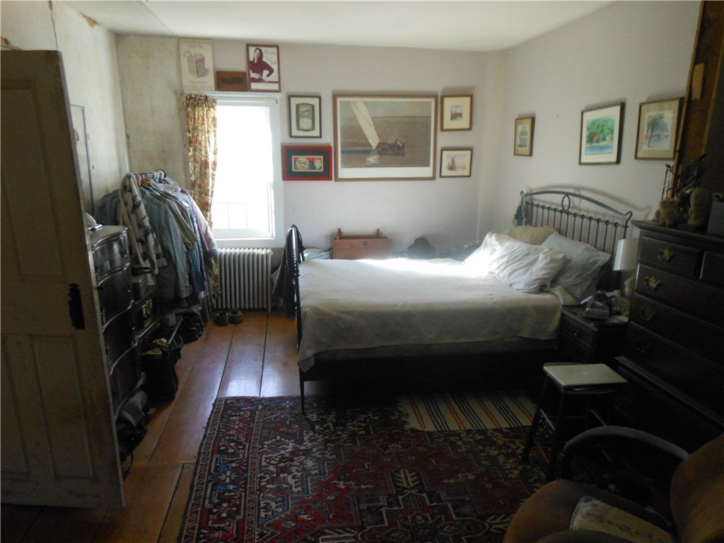 89 East Killingly Road Foster, RI 02825 - Photo 12 of 40 MASTER BEDROOM