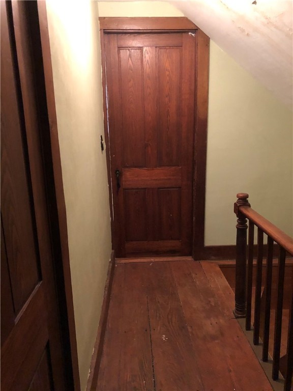 89 East Killingly Road Foster, RI 02825 - Photo 28 of 40 SECOND FLOOR BEDROOM HALLWAY