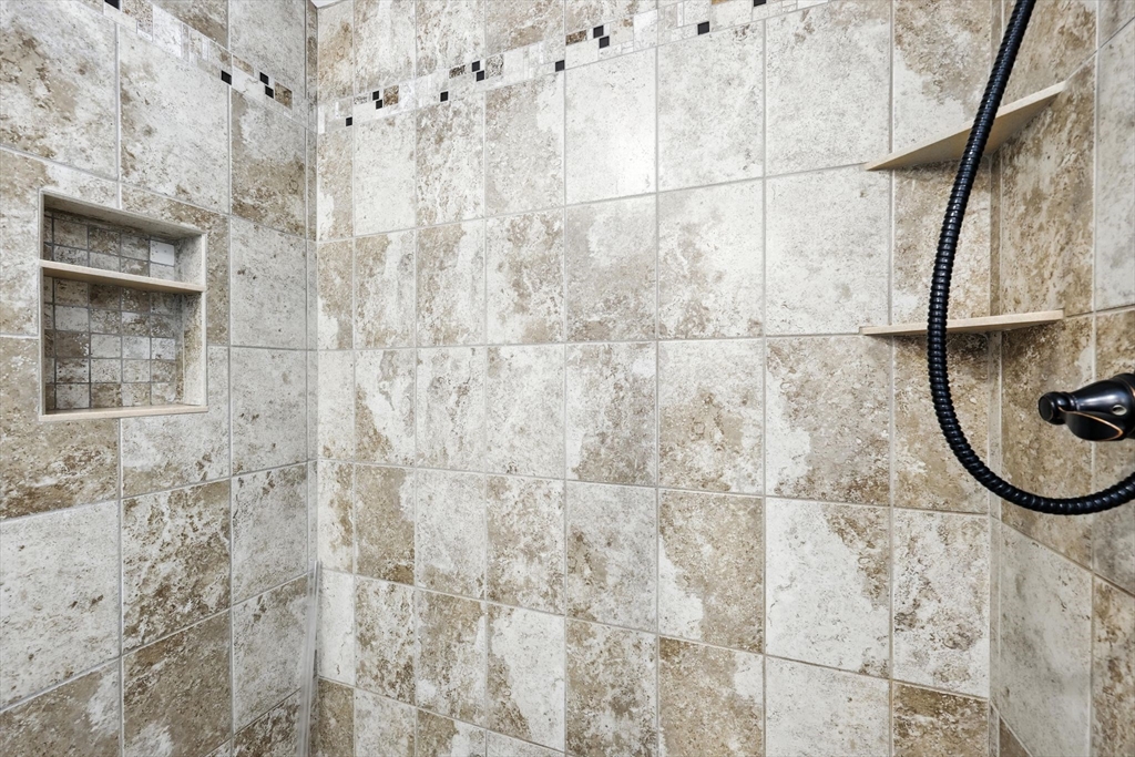 17 Glendale Road Southampton, MA 01073 - Photo 27 of 42 a bathroom with a shower