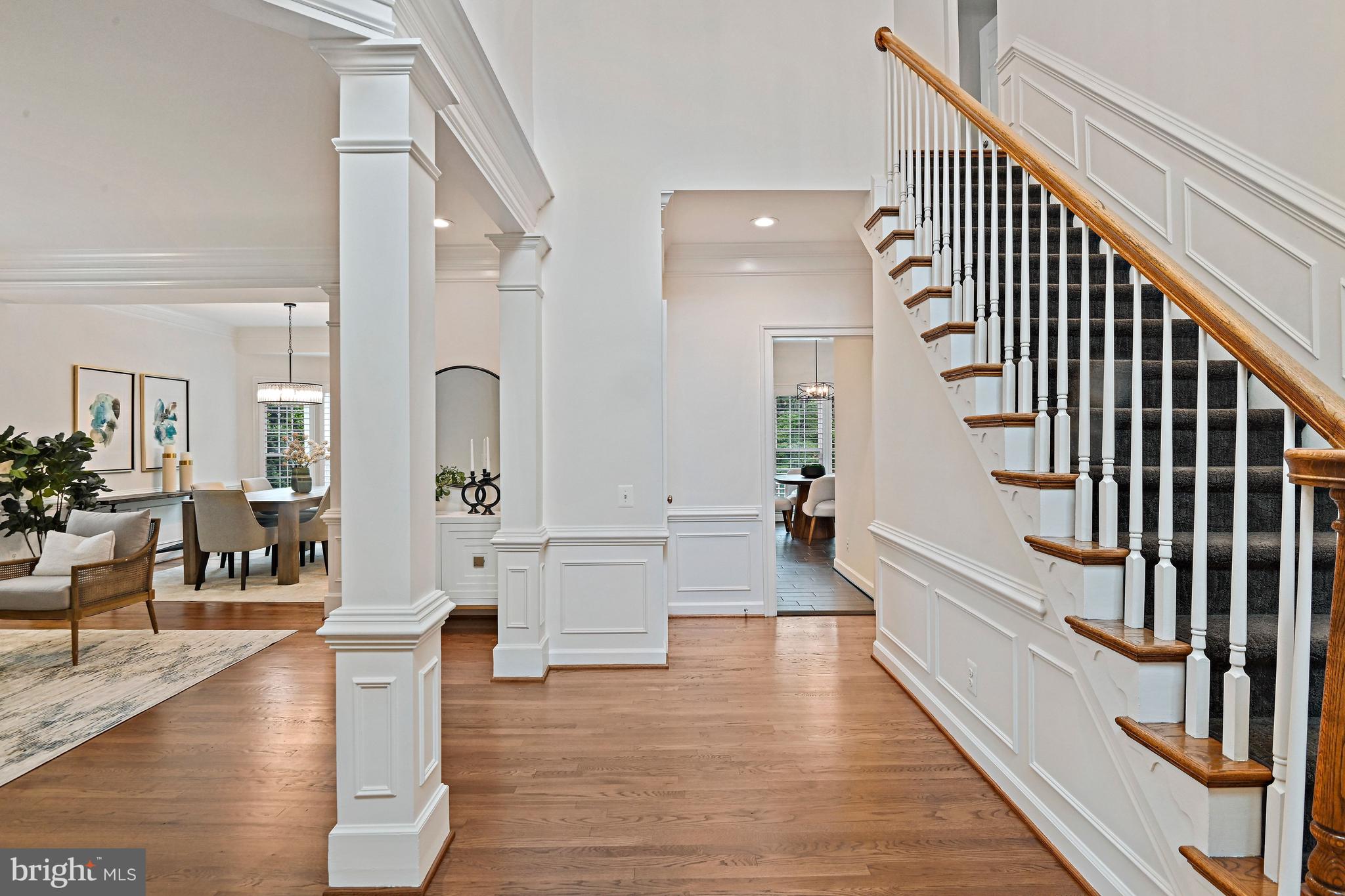 9733 Hidden Valley Road Vienna, VA 22181 - Photo 4 of 70