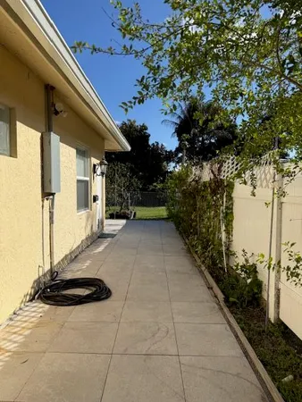 $1,850 | 13432 63rd Lane North, Unit 2, The Acreage, FL 33412