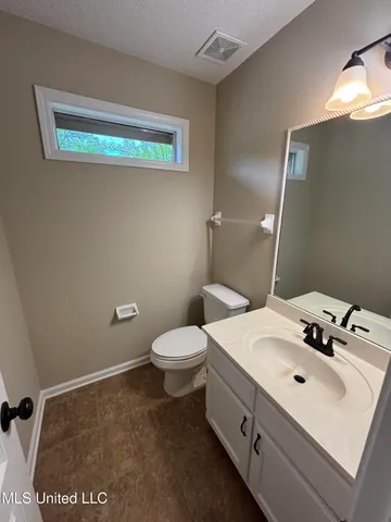 $2,495 | 1705 Cedar Lake Cove, Hernando, MS 38632